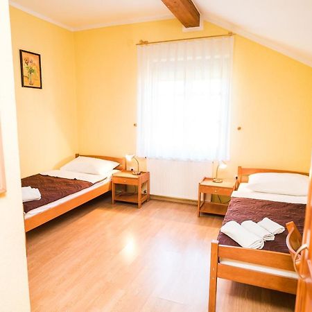 Hotel Vincentinum Novigrad Na Dobri Duga Resa Εξωτερικό φωτογραφία