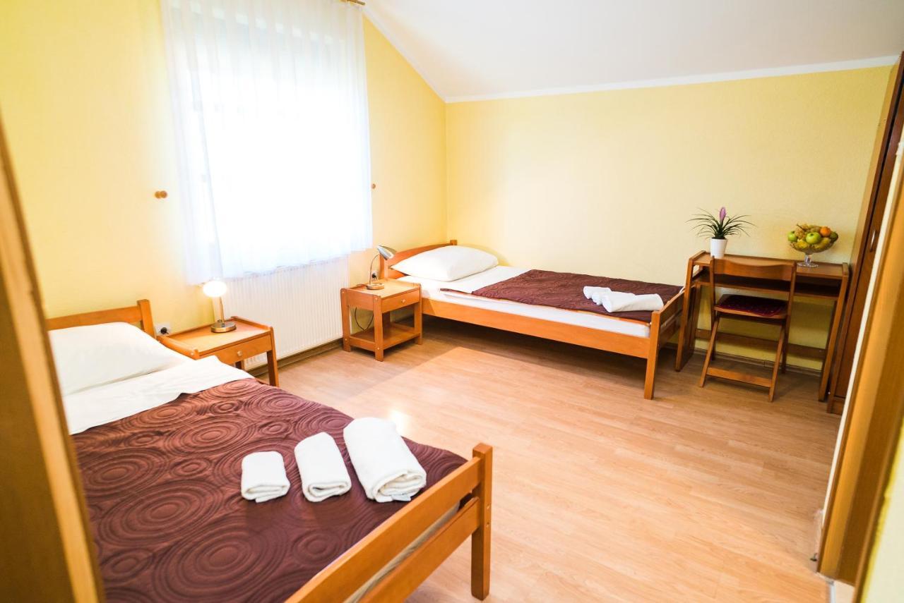 Hotel Vincentinum Novigrad Na Dobri Duga Resa Εξωτερικό φωτογραφία